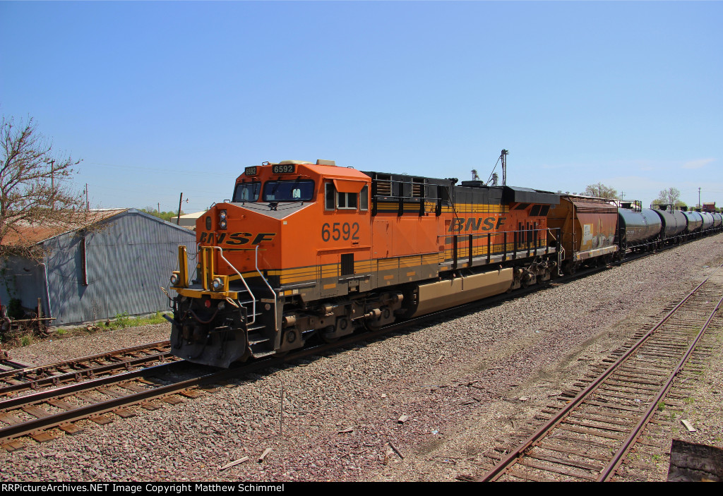 BNSF 6592 - DPU